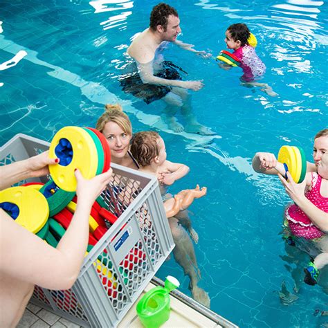 kleine SEELÖWEN - DIE Schwimmschule für Babyschwimmen & Seepferdchen in Berlin